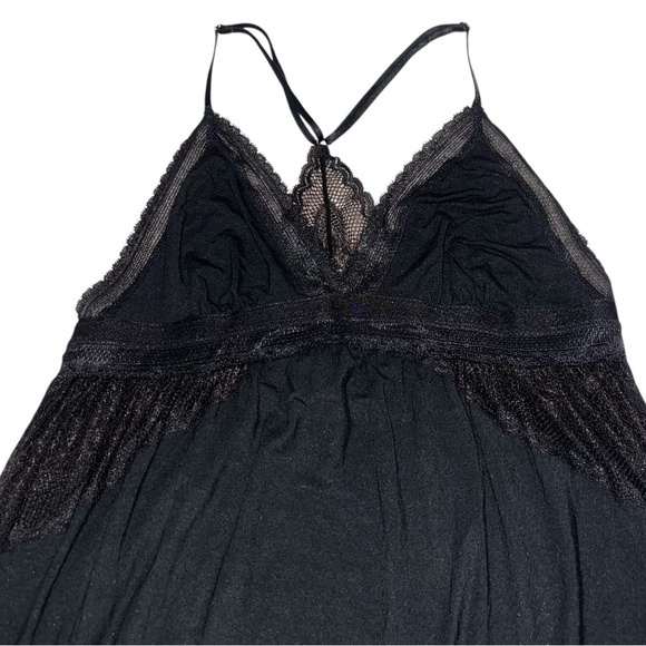EUC Victoria's Secret Black Knit Chemise with Lace Trim Large Nightie Stretchy - Picture 2 of 4